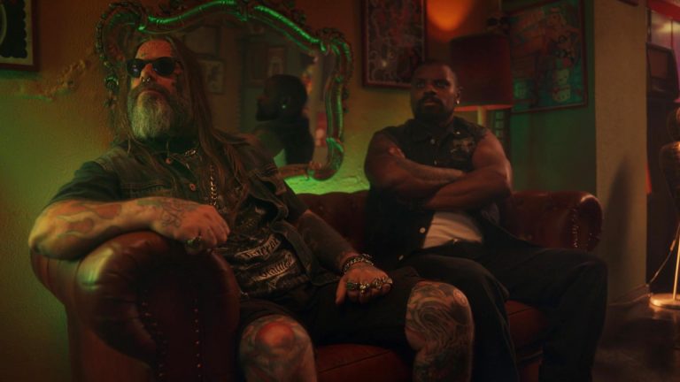 Booking - Travel - Commercial Campaign Still 11