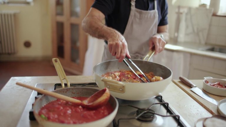 Stanley Tucci Cooks 4